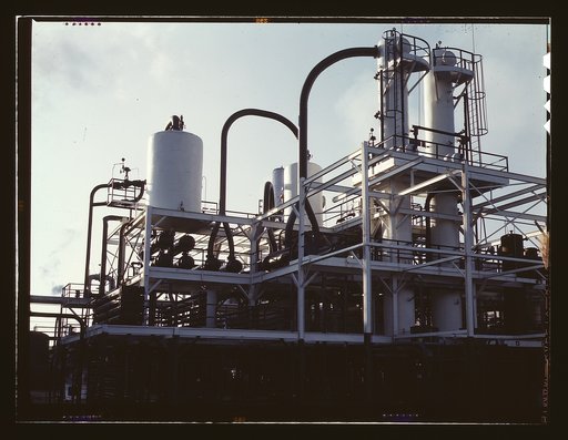 De-waxing plant at Mid-Continent refinery, Tulsa, Okla.