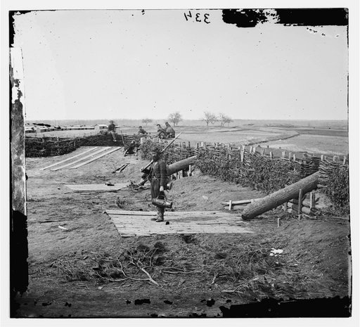 Centreville, Va. Fort on the heights, with Quaker guns