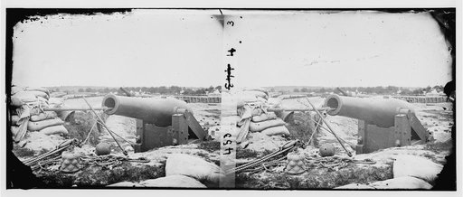 Yorktown, Va. Confederate fortifications, with large gun