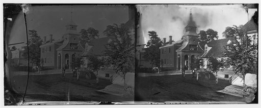 Culpeper Court House, Va. Court house, with a group of Confederates captured at Cedar Mountain on balcony