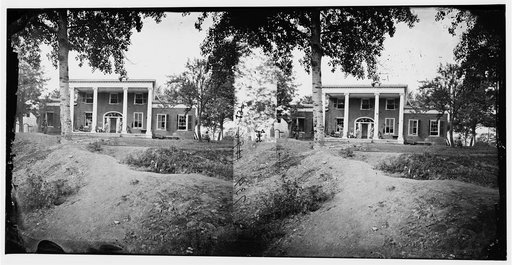 Fredericksburg, Va. Marye house, with rifle pits in front