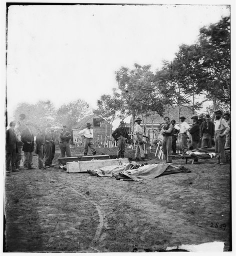 Fredericksburg, Va. Burial of Union soldiers