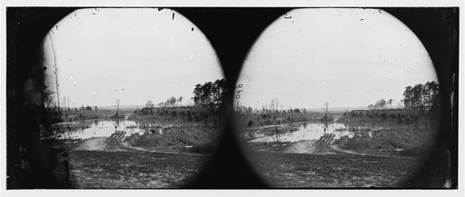 James River, Va. Point where Army of the Potomac crossed in June 1864 (Wyanoke Wharf?)