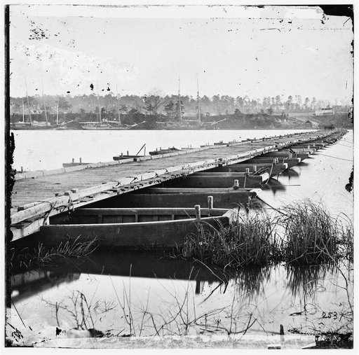 Jones' Landing, Va., vicinity. Pontoon bridge over the James, from the north bank