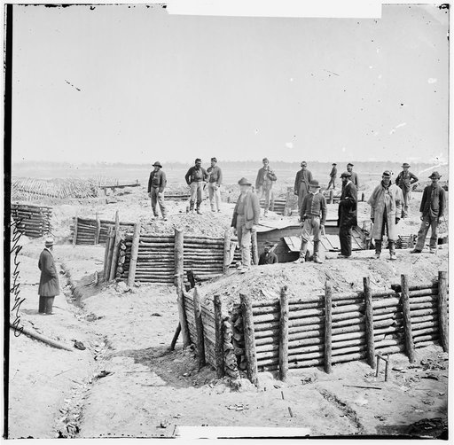Petersburg, Va. Breastworks of the Confederate Fort Mahone ("Fort Damnation")
