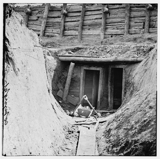 Petersburg, Va. Entrance to mine in Fort Mahone, intended to undermine Fort Sedgwick