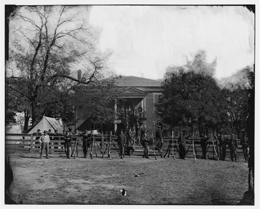 Appomattox Court House, Va. Federal soldiers at the courthouse