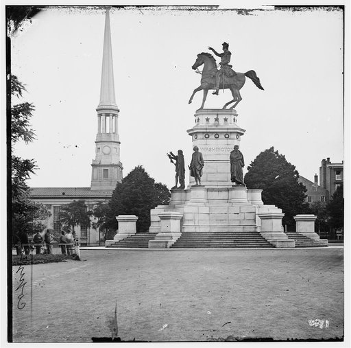 Richmond, Va. Washington Monument; St. Paul's Church in left background