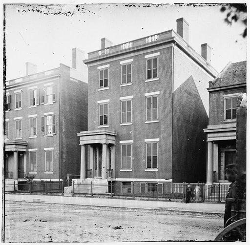 Richmond, Va. Residence of Gen. Robert E. Lee (707 East Franklin Street)