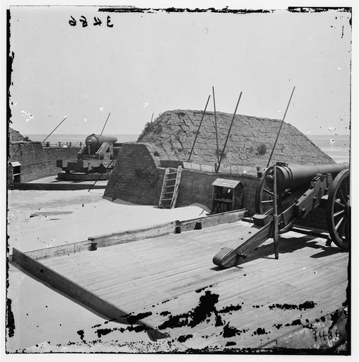 Sullivan's Island, S.C. Guns at northeast angle of Fort Marshall