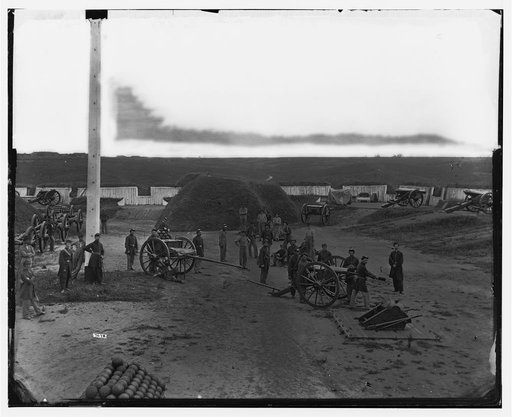 Arlington, Va. Interior view of Fort C.F. Smith, with gun crew of Company L, 2d New York Artillery