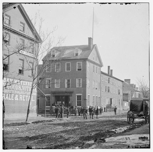 Alexandria, Virginia. The Marshall house, King & Pitt Streets