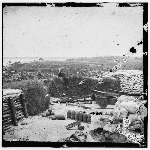 Yorktown, Virginia (vicinity). Confederate fortifications. (This rampart was occupied by General D.H. Hill)
