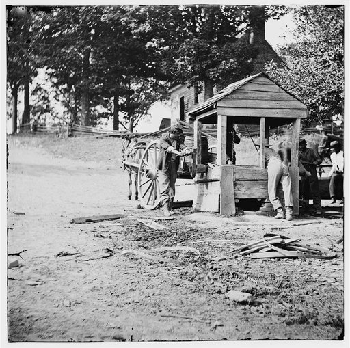 Fredericksburg, Virginia. Soldiers drawing water from a well. Army of the Potomac