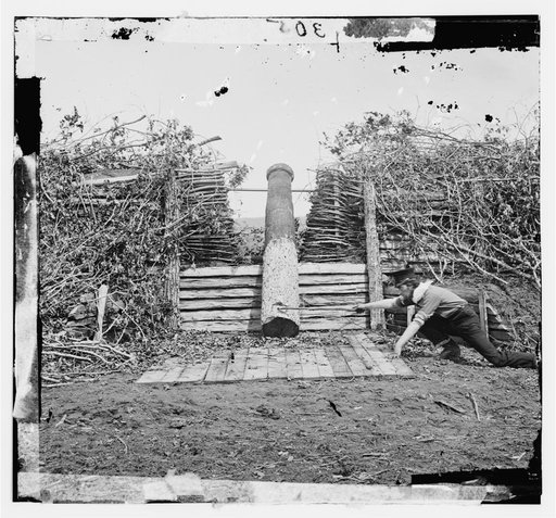 Centreville, Virginia. Quaker gun