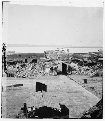 Charleston, South Carolina (vicinity). View of Fort Moultrie