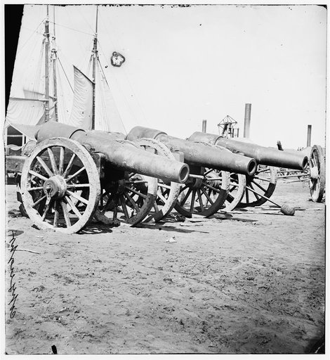 Richmond, Virginia. Captured siege gun at Rocketts
