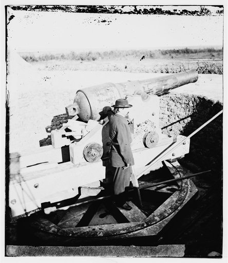Savannah, Georgia (vicinity). Big gun at Fort McAllister