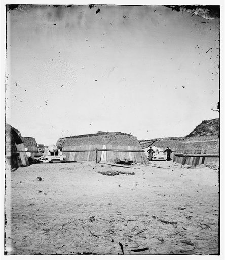 Charleston, South Carolina (vicinity). Naval battery on Morris Island