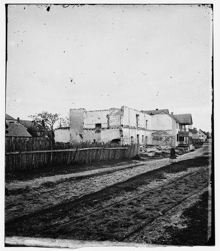 Savannah, Georgia. Ruins of houses