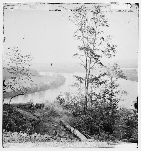Chattanooga, Tennessee (vicinity). View of Tennessee River from Lookout Mountain