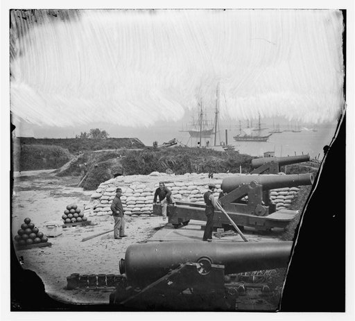 Yorktown, Virginia. Confederate battery Magruder with 8-inch Columbiads. Federal transports in river