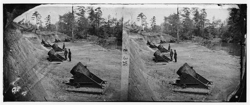 Yorktown, Virginia (vicinity). Battery No. 4, mounting 13-inch mortars. South end