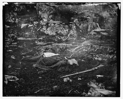 Gettysburg, Pennsylvania. Dead Confederate sharpshooter in "the devil's den"