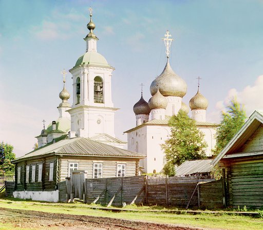 T︠S︡erkovʹ vo imi︠a︡ Uspenīi︠a︡ Bozhʹeĭ Materi. [Belozersk, Rossiĭskai︠a︡ imperii︠a︡