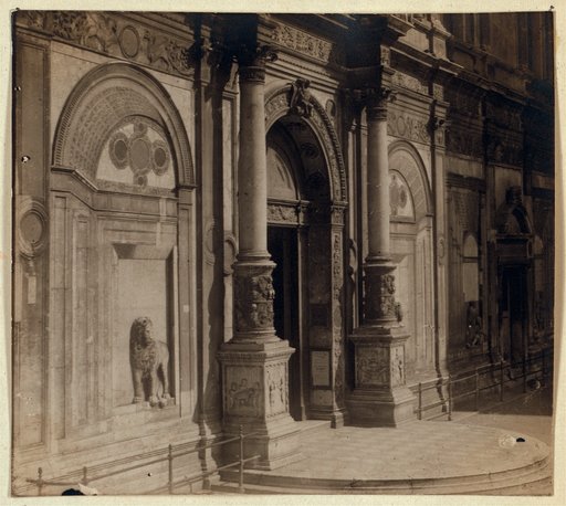 Scuola San-Marco. Venice