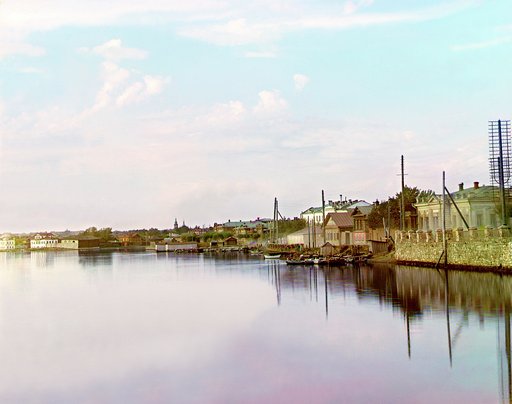 Naberezhnai︠a︡ pruda v Ekaterinburgi︠e︡
