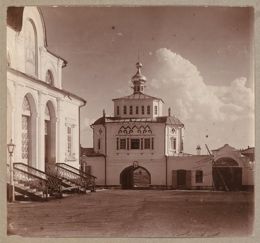 Sv. vrata iz [[Verkhoturskago] monastyri︠a︡. [Verkhoturʹe