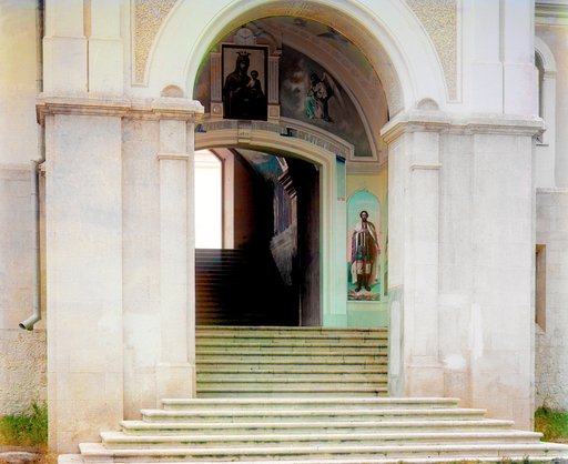 Vkhod v khram Simona Kanonita. Novyĭ Aḟon [monastyrʹ