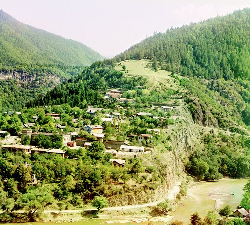 Borzhom. Dachas on Torskaia mountain