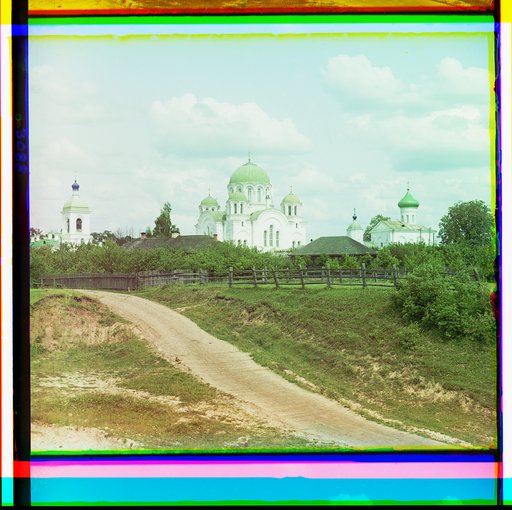 Spaso-Evfrosinʹevskīĭ zhensk. monastyrʹ v 3-kh v. ot g. Polot︠s︡ka. Vid s i︠u︡ga