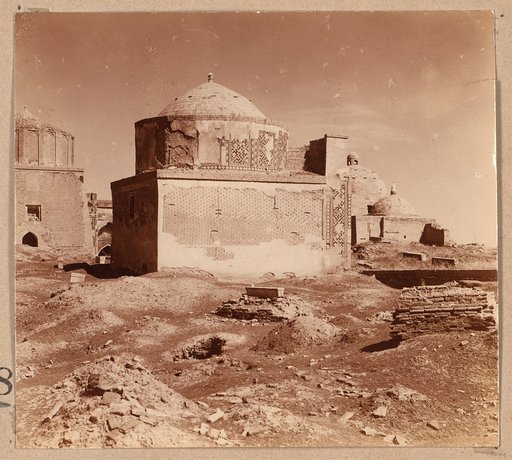 Tomb of Tamerlane's relatives, general view from the left. Mausoleum built by Usto Ali Nesefi, Samarkand