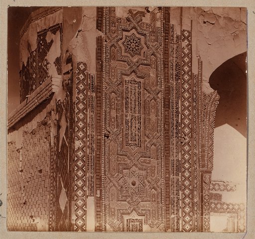 Detalʹ grobnit︠s︡y rodstvennikov Tamerlana. Samarkand