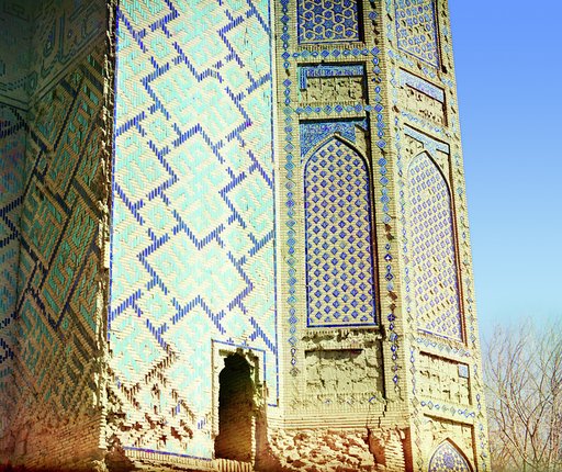 Chastʹ li︠e︡vago minareta. Bibi-Khanym. Samarkand