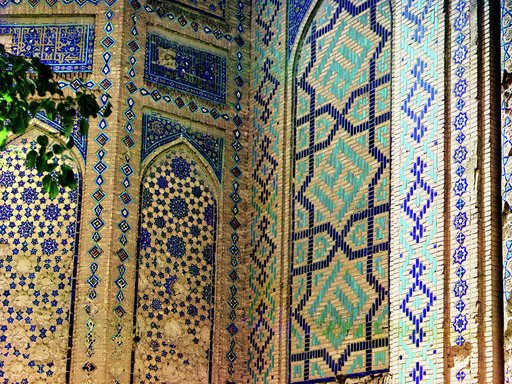 Bibi-Khanym. Detalʹ si︠e︡vero-vostochnoĭ storony. Samarkand