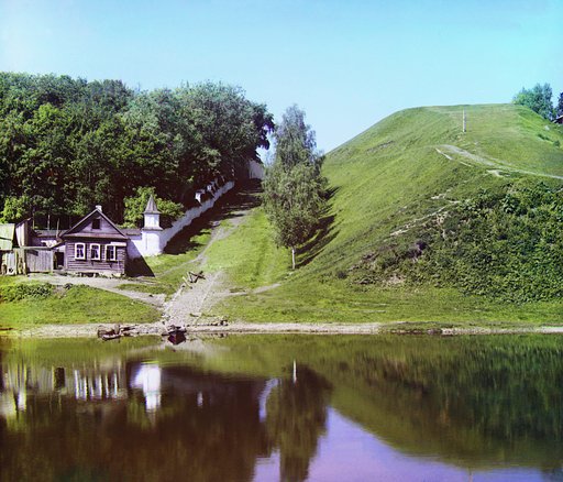 Kri︠e︡postnoĭ val okolo Borisogli︠e︡bskago monastyri︠a︡. [Torzhok