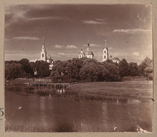 Obshchīĭ vid Klobukovskago muzhskogo monastyri︠a︡. Kashin