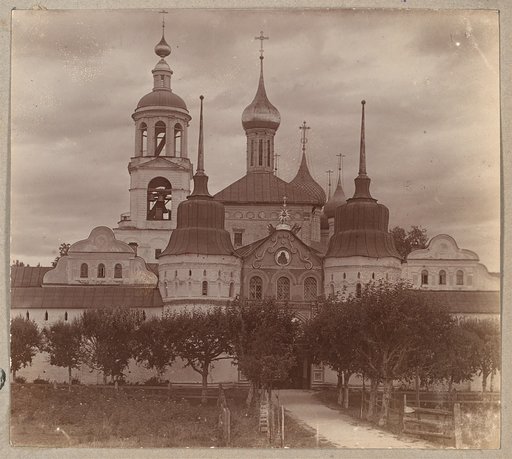 Vkhod v Tolgskīĭ monastyrʹ