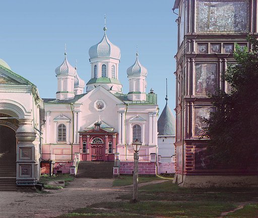 Sobor Rozhdestva Presvi︠a︡toĭ Bogorodit︠s︡y v Ipatʹevskom monastyri︠e︡ (zimnīĭ). [Kostroma