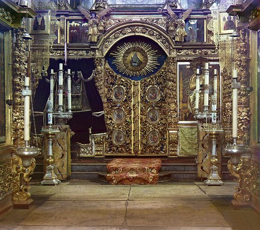 Iconostasis in the summer Church of the Fedorov Mother of God. Yaroslavl