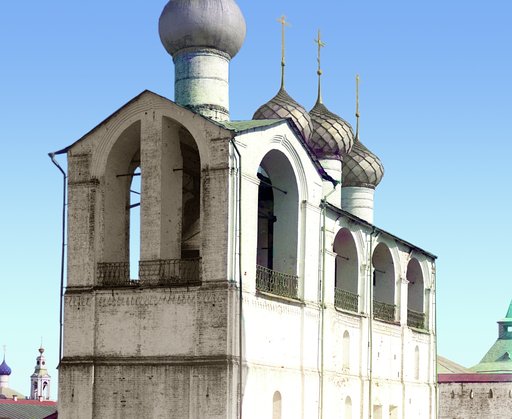 Kolokolʹni︠a︡ Kremli︠a︡ (postroena Mitropolitom Ionoi︠u︡). Rostov Velikīĭ