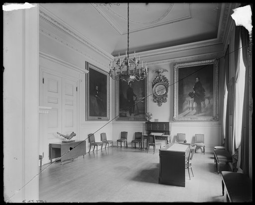 Governor's room, City Hall (East Room), New York