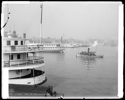 Steamers along the pier, Baltimore, Md.