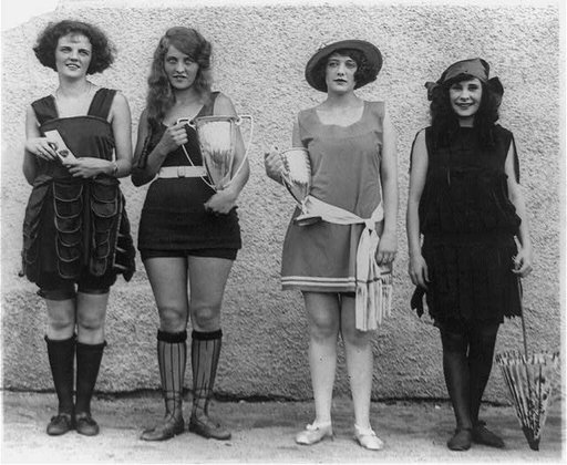 Four prize winners in annual beauty show, Washington Bathing Beach, Washington, D.C.