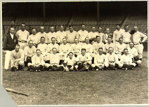 New York Yankees baseball team posed