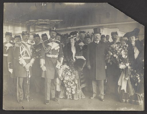 Theodore Roosevelt posed standing with group including Prince Henry of Prussia